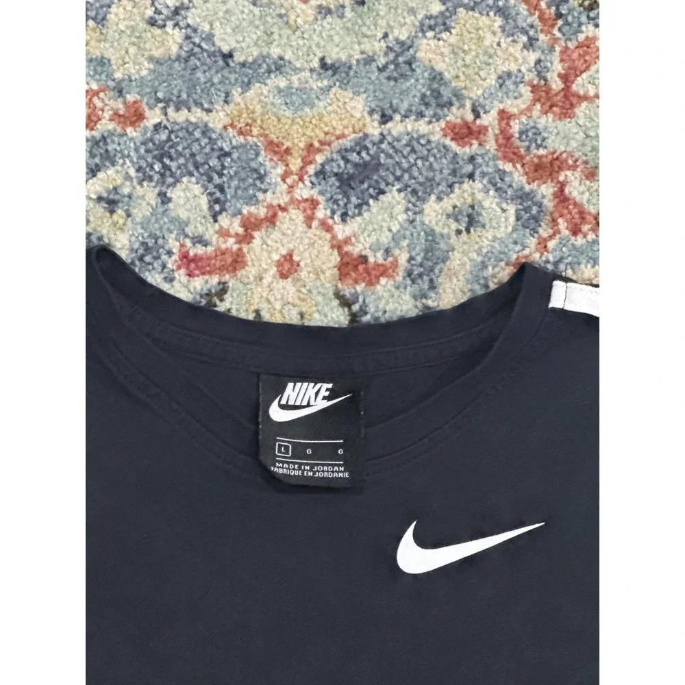Nike sportswear girls
